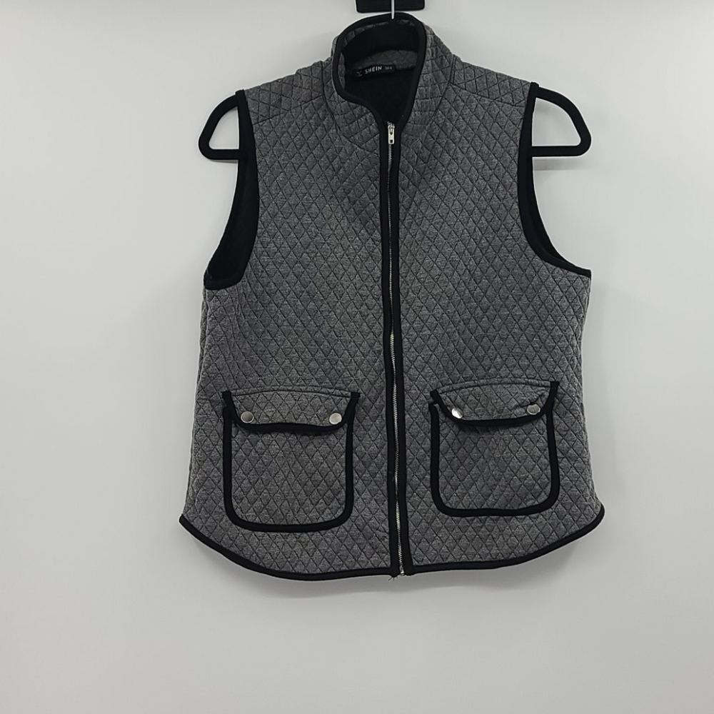 Shein gray quilted vest with black piping. Size m - Picture 1 of 4